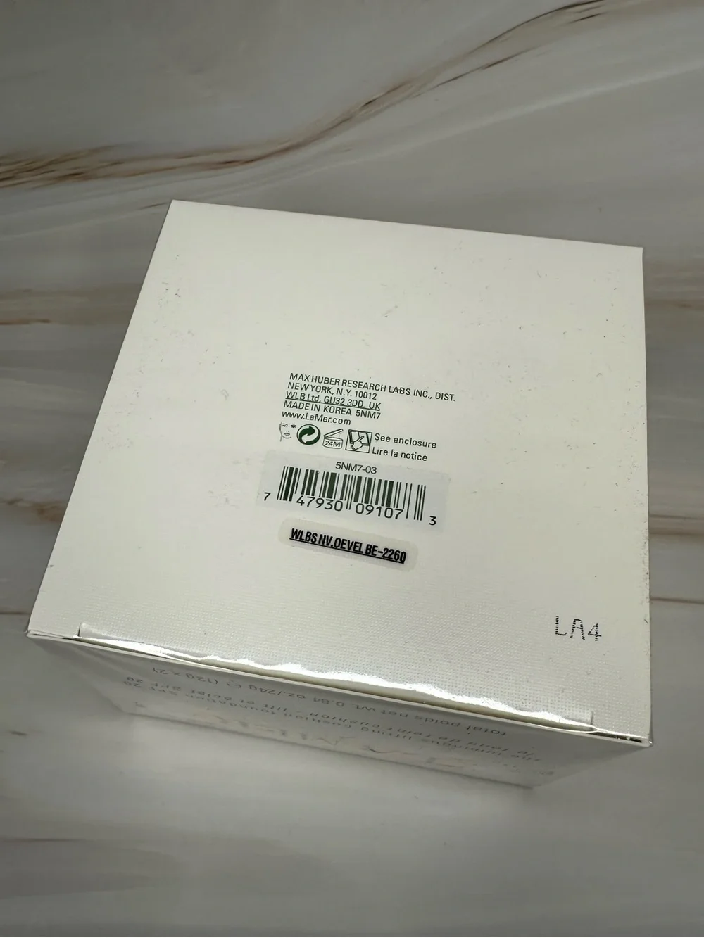 La Mer The Luminous Lifting Cushion Foundation SPF 20 Warm Porcelain 03 New
